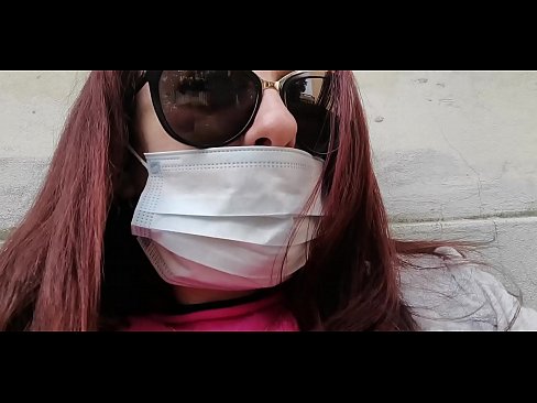 ❤️ Nicoletta hefnir sín á nágranna sínum og pissar í bílskúrinn hans (sérstök Covid19 ítalsk sóttkví) ❤️❌ Frábært klám hjá okkur ☑